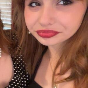 Meet your Posher, Avery